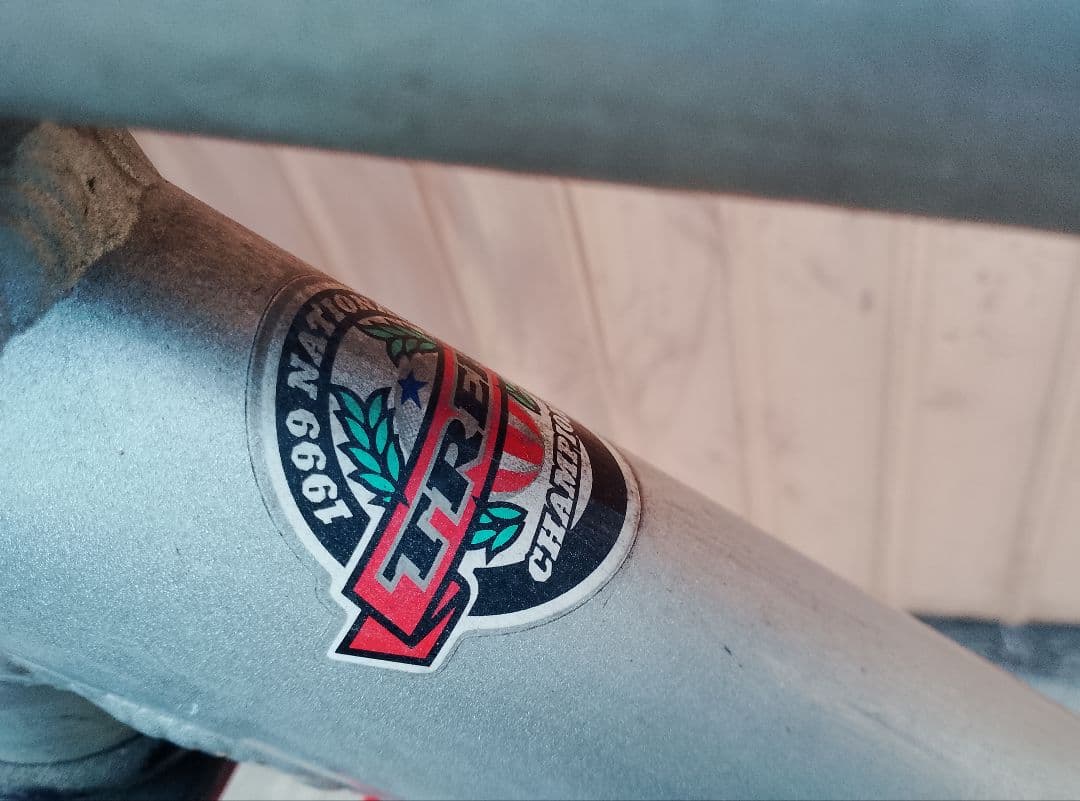 フレーム TREK 8000