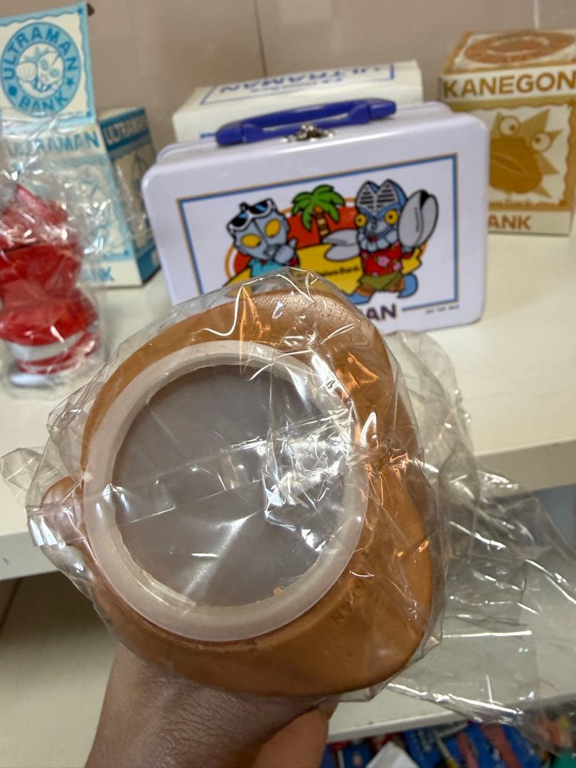 昭和レトロ 大和銀行 ウルトラマン カネゴン ソフビ貯金箱 箱付 非売品