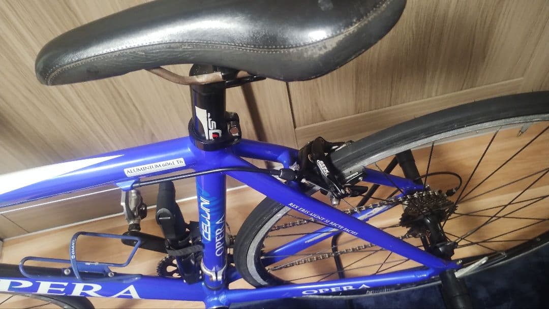 美品　OPERA　チェリーニ　ロードバイク　ピナレロ社