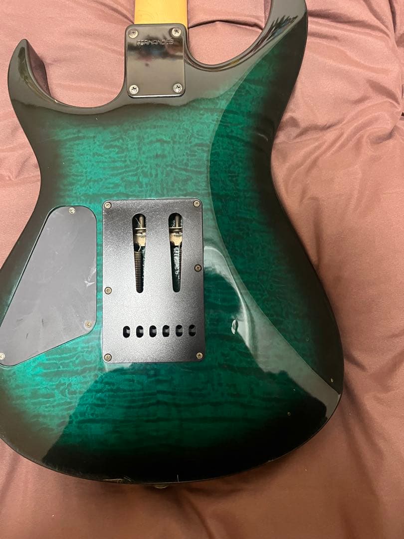 【調整済】Fernandes FGZ-400 エレキギター　SSH ストラト