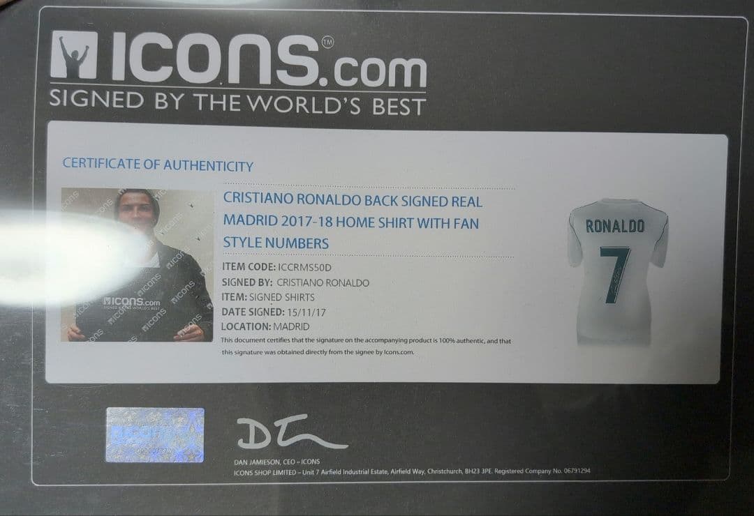 ロナウド　レアルサインユニフォーム