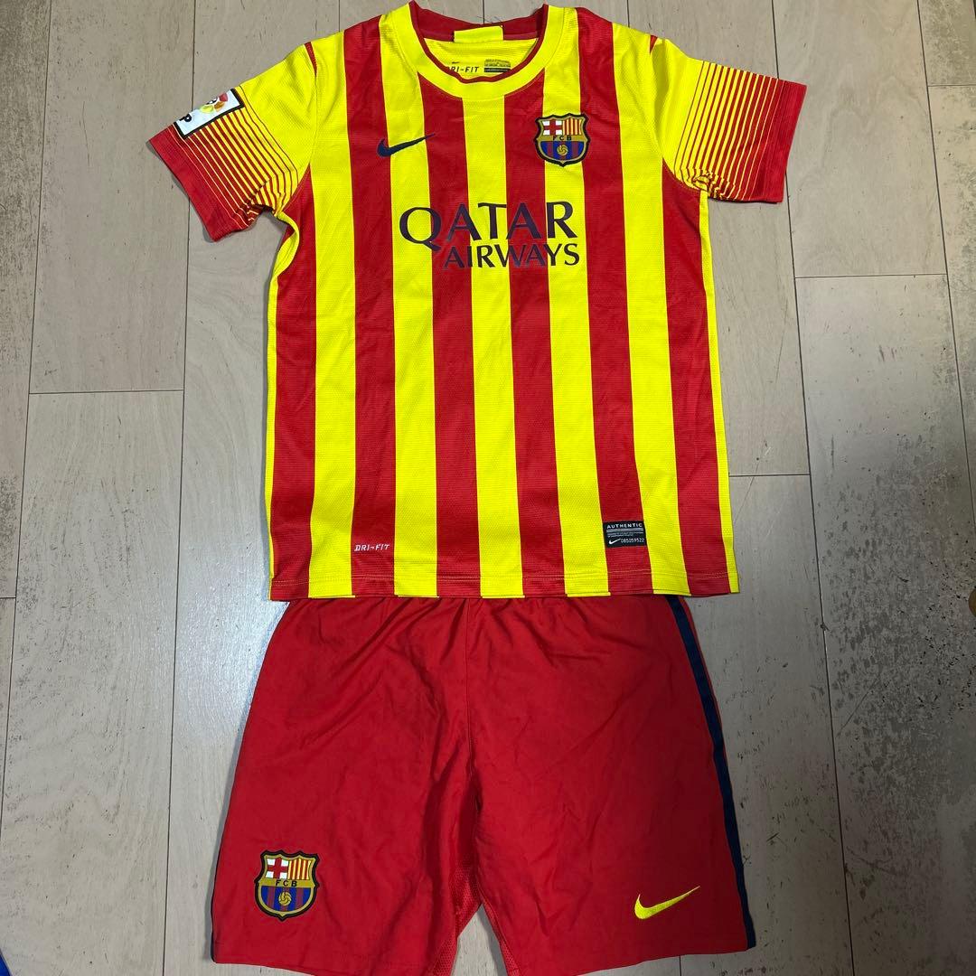 FCバルセロナユニホーム上下セット　メッシ10 赤黄色authentic子供用