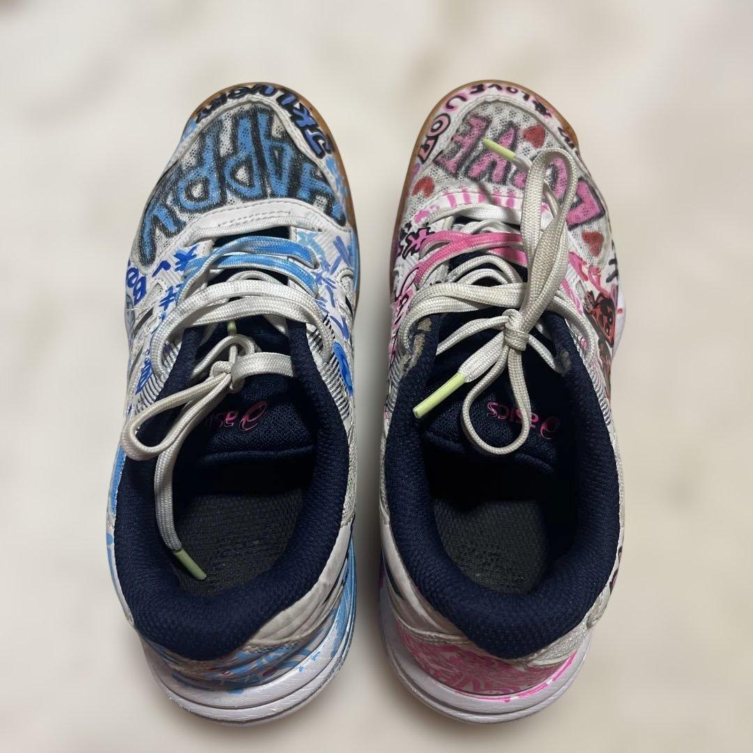 バレーボールシューズ落書き 22.0cm