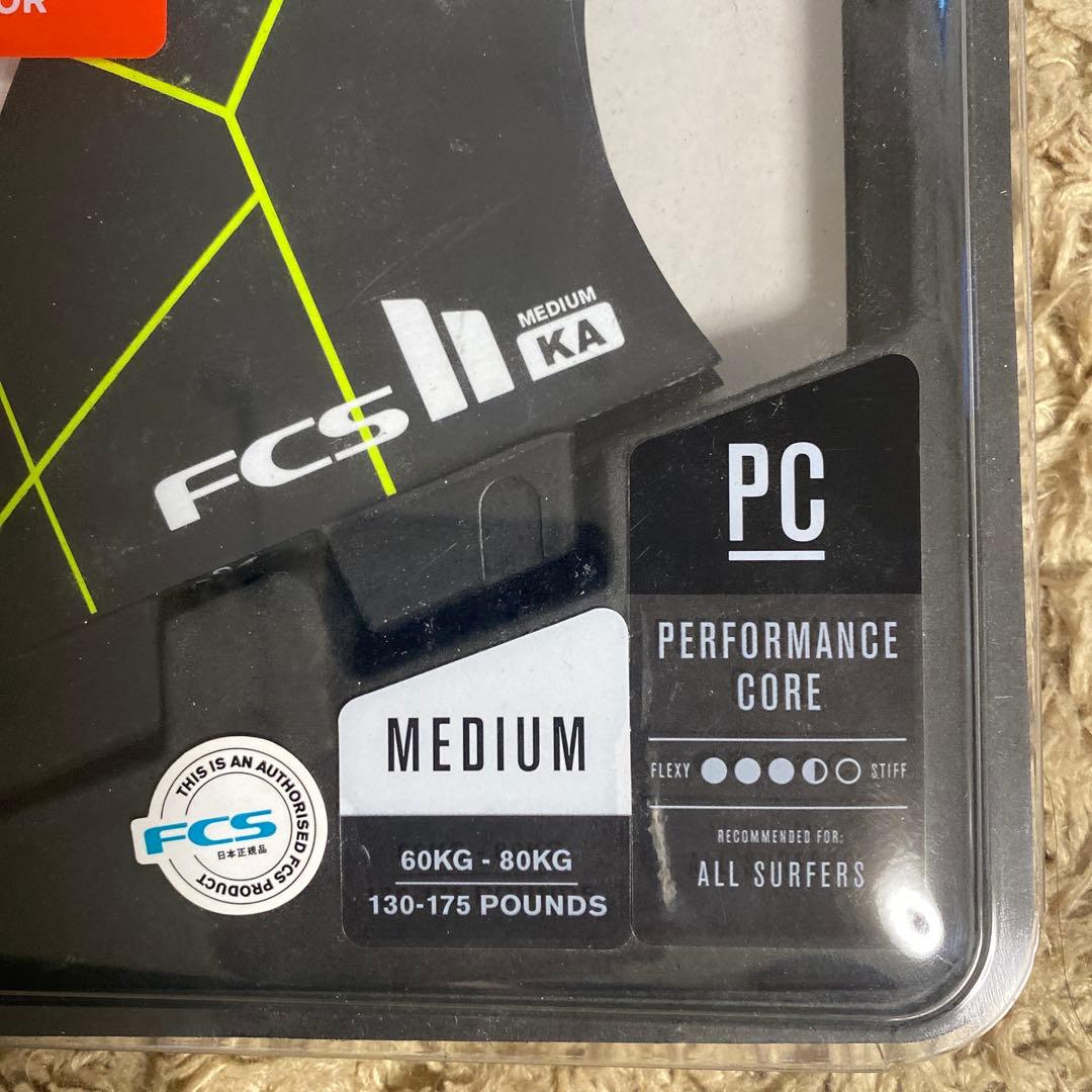fcs2 フィン　KA コロへアンディーノ　Mサイズ　 トライフィン