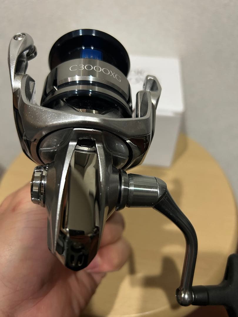 シマノ　リール　19ストラディック　c3000xg 新品未使用