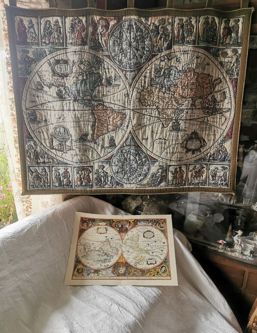 アンティークドイツ ローゼル 世界航海地図手刺繍キルト タペストリ 印刷地図絵付