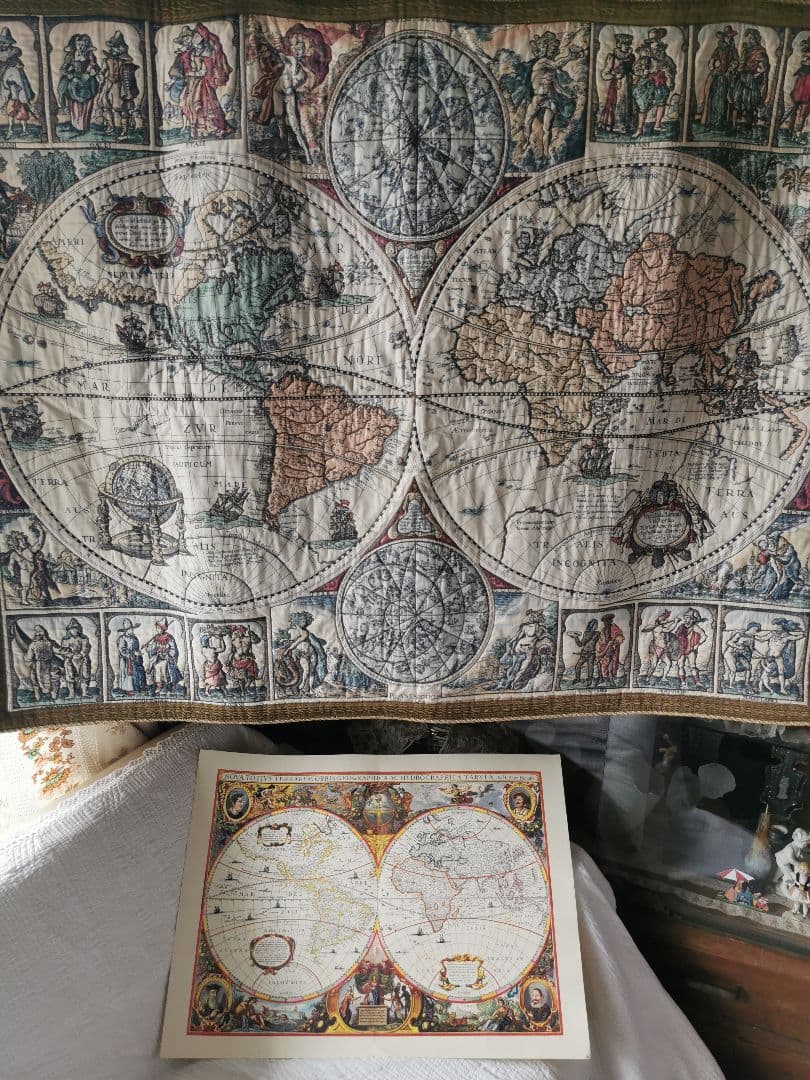 アンティークドイツ ローゼル 世界航海地図手刺繍キルト タペストリ 印刷地図絵付