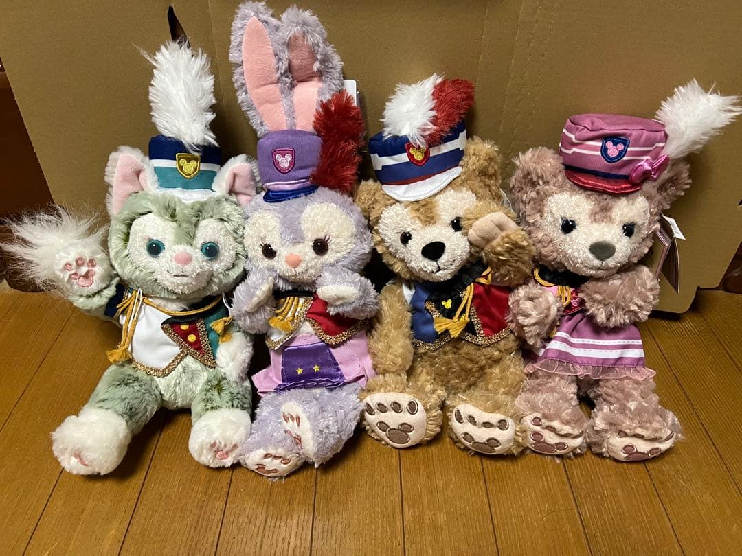 ダッフィー　ハッピーマーチングファン　SSぬいぐるみ　ステラルー　ジェラトーニ