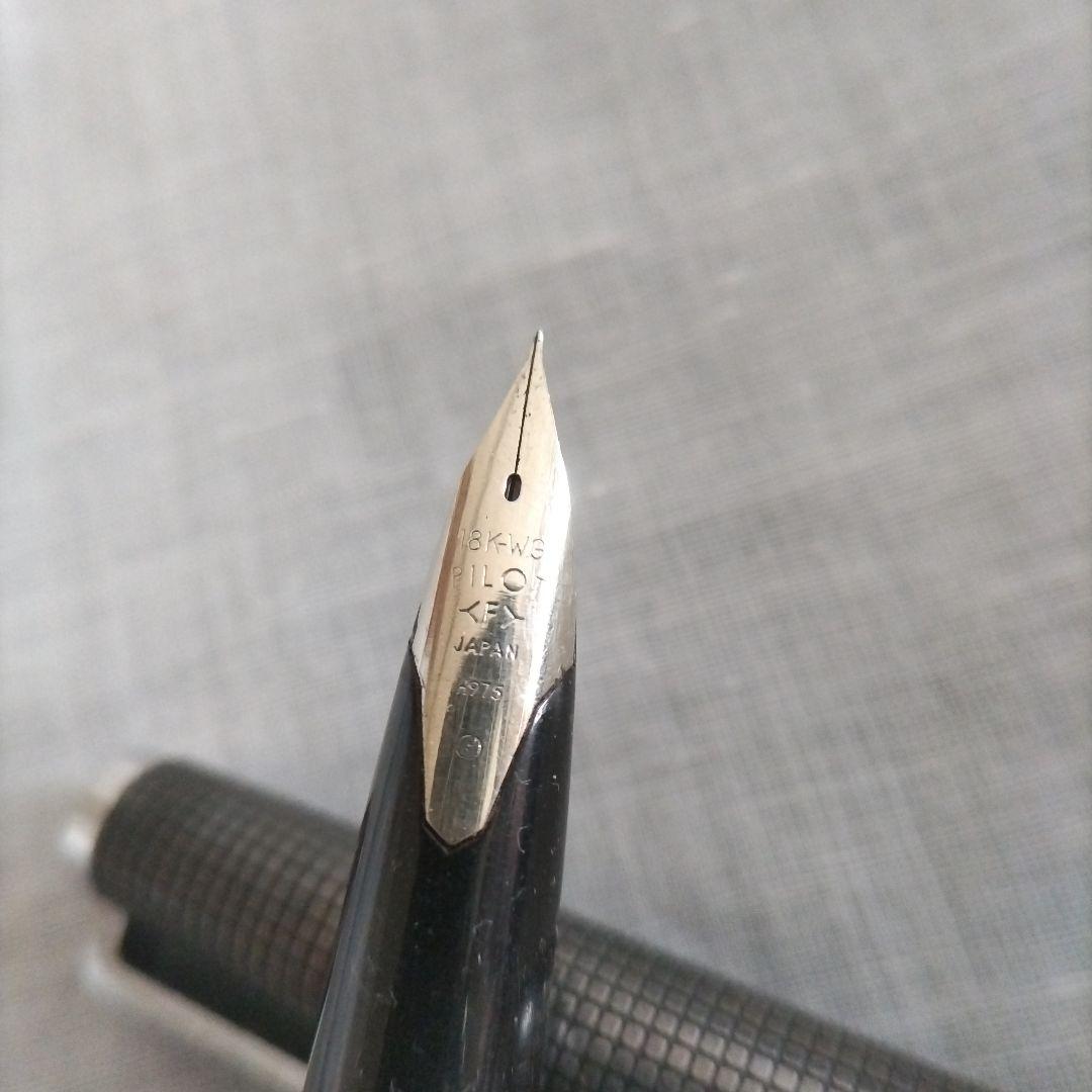 PILOT 18KWG スターリングシルバー 万年筆 シルバーン 格子
