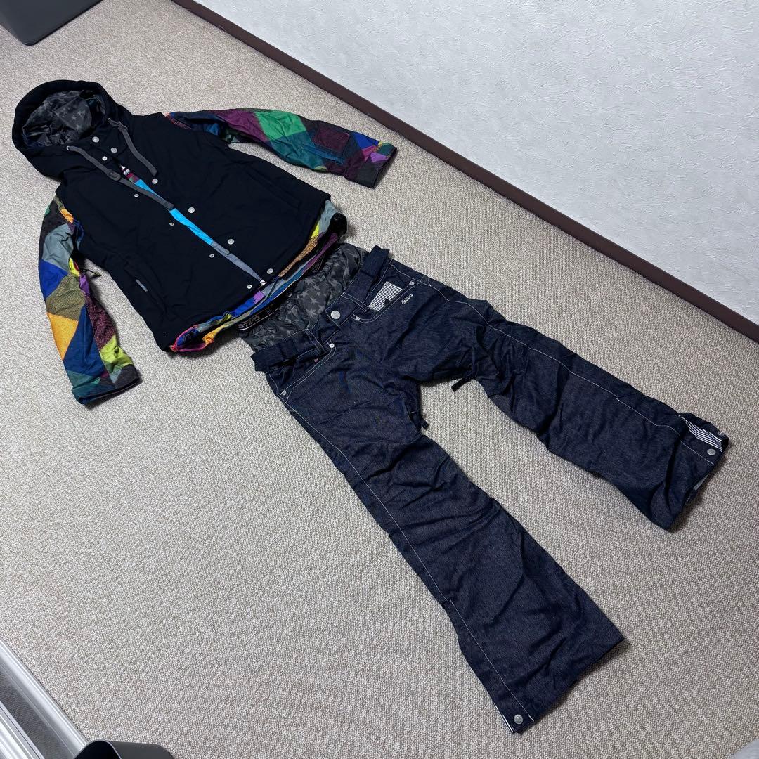 【超美品】エスティボ　スノーボードウェア上下セット 【Sサイズ】