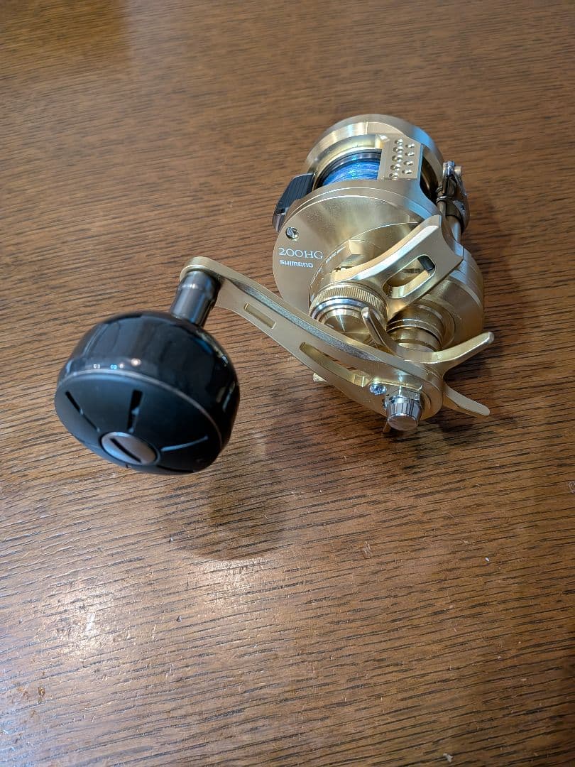 まるたつ　オシアコンクエスト 200HG リール