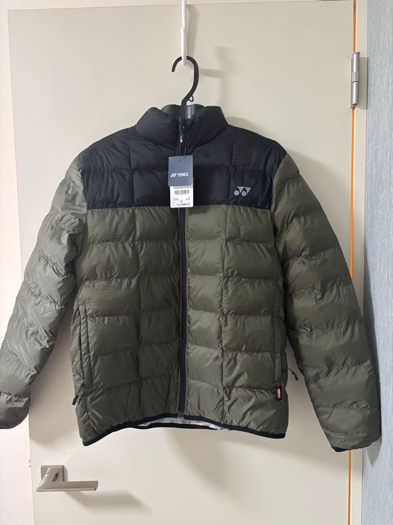 ヨネックス　中綿ジャケット　Mサイズ　新品未使用