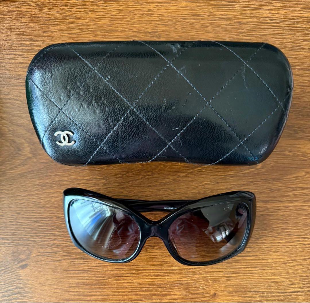 CHANEL サングラス ブラック ケース付き