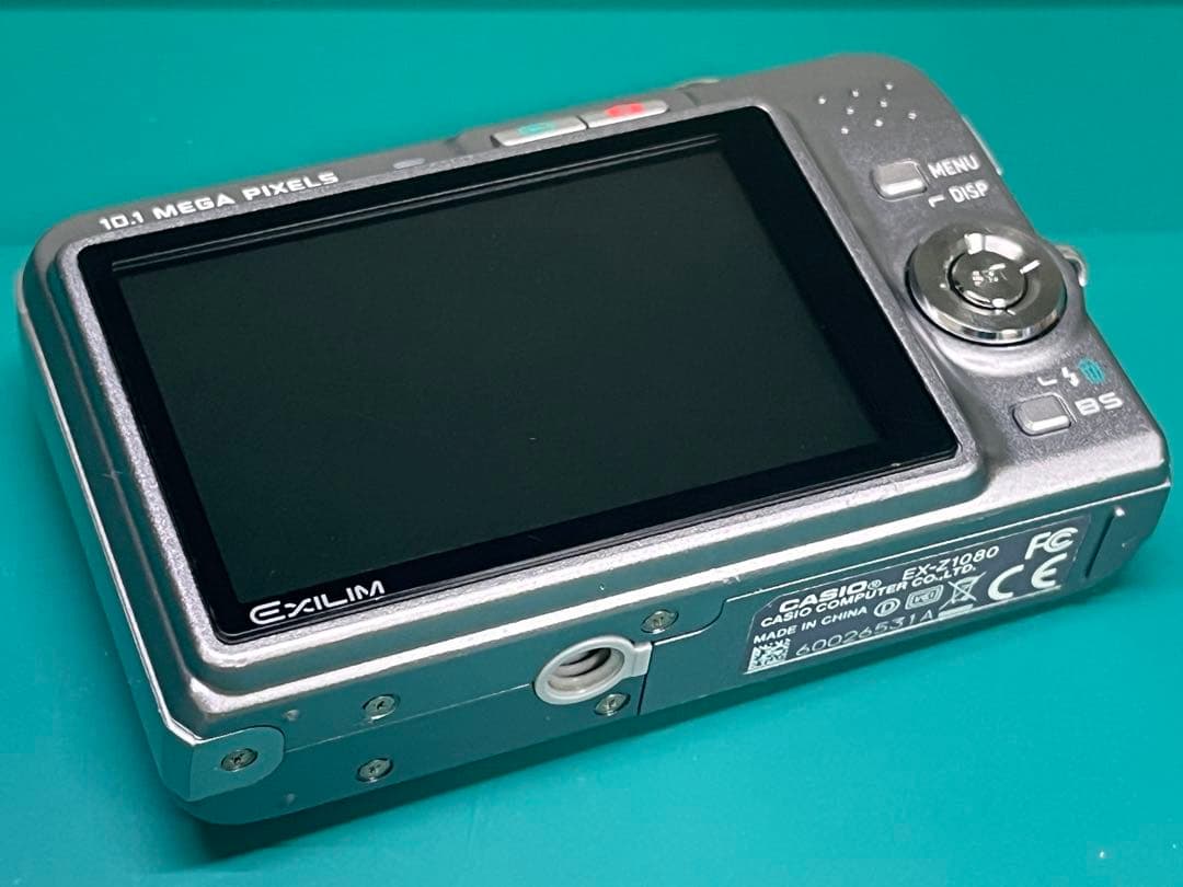 【1010万画素】CASIO EXILIM EX-Z1080★ケース・充電器付
