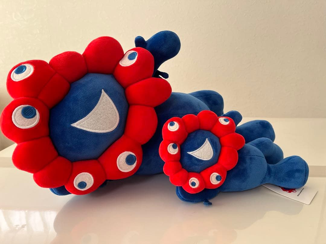 ミャクミャクくじ　2等 3等 ぬいぐるみ　タグ付き