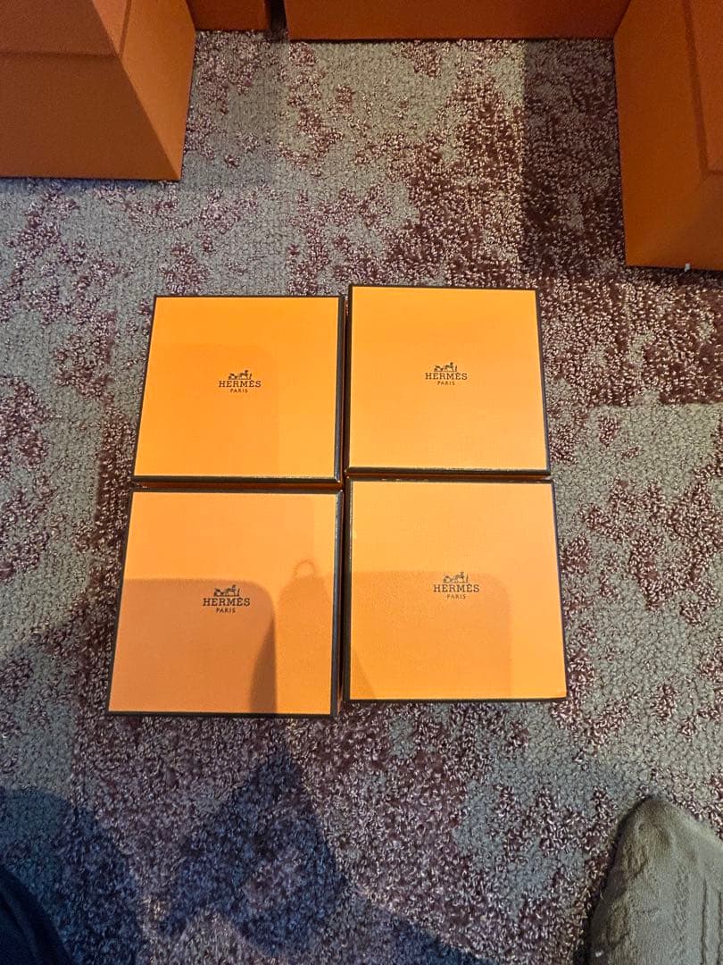 エルメス ギフトボックスとバッグ セット