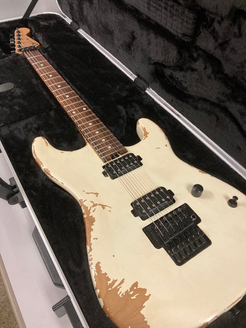 CHARVEL ( シャーベル ) 純正ハードケース付き