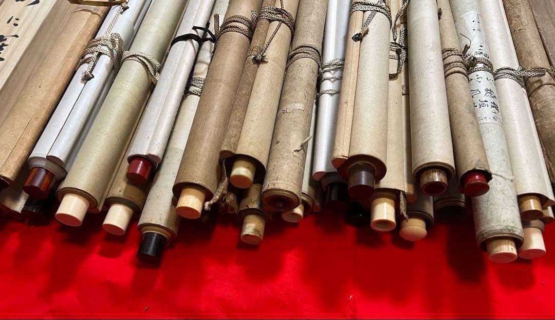 掛け軸　まとめて45本 （花鳥 仏画 書 山水 日本画）など　書画！