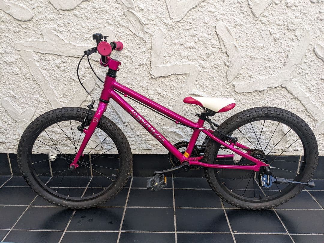 ヨツバサイクル 20インチ クリスタルピンク