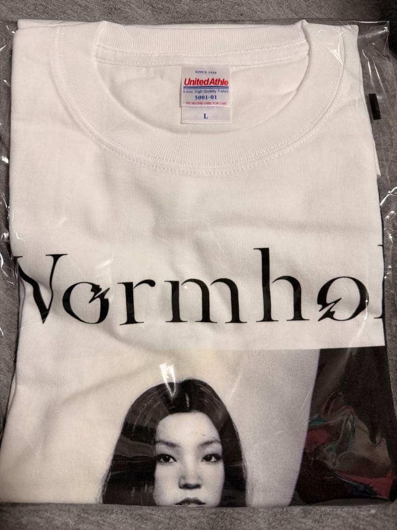 松任谷由実　wormhole Tシャツ Lサイズ　新品未開封