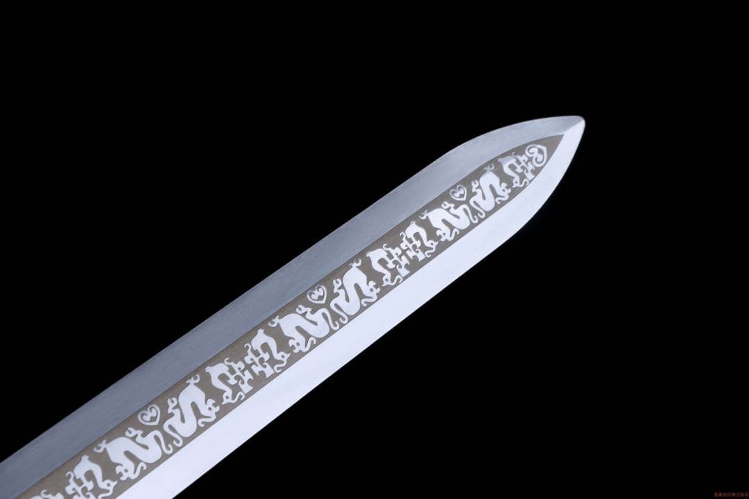 『北涼剣』 模造刀 居合刀 武士道 武具 漢剣 唐刀 龍泉剣 手鍛造打