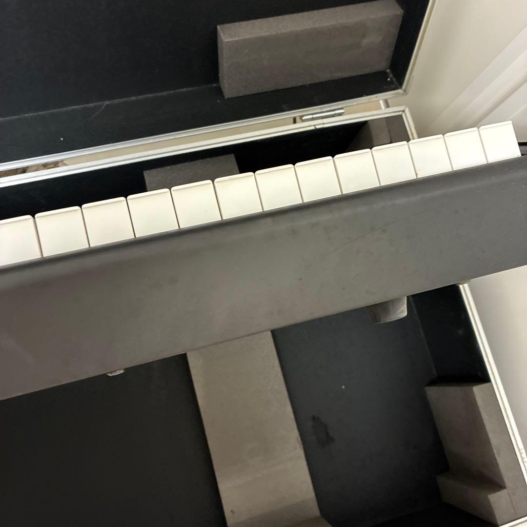 【88鍵シンセ】ヤマハS80 シンセサイザー 88鍵 ピアノ鍵盤ヤマハのケース付