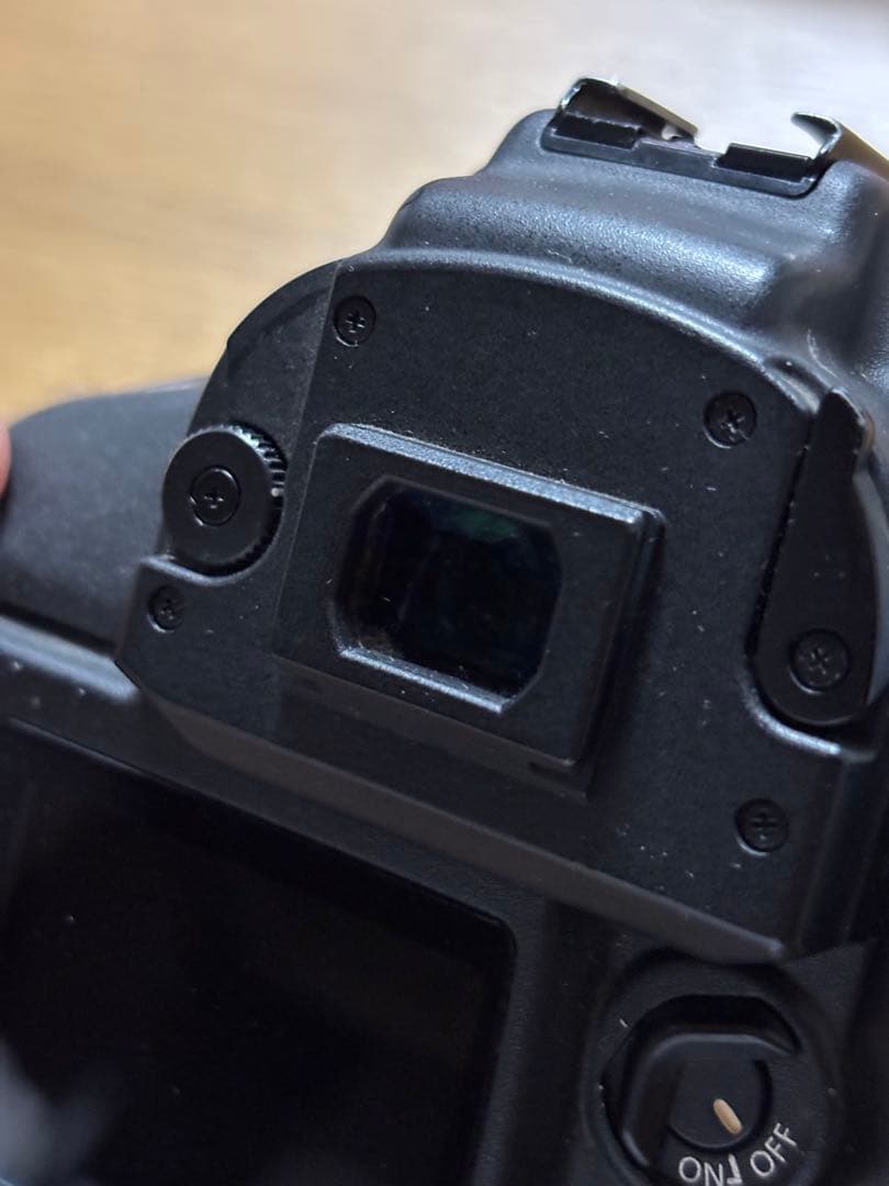 【限定値引き中】Canon EOS-1D デジタル一眼レフカメラ バッテリー付