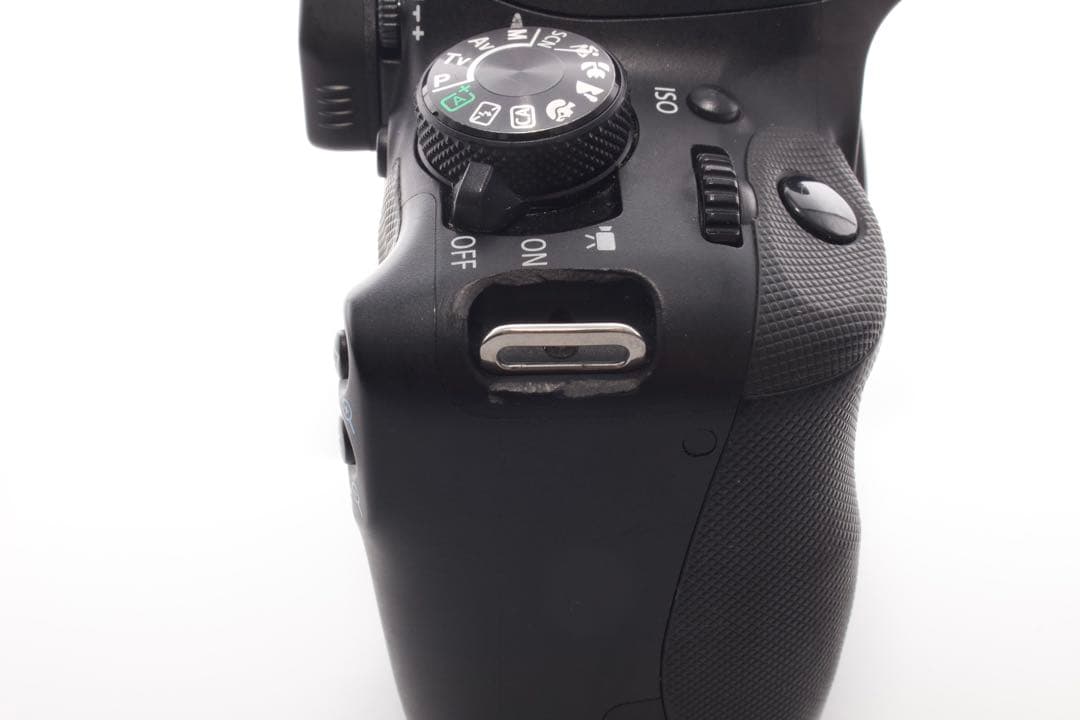 ゲリラセール❣️Canon EOS Kiss X7 レンズキット　スマホ転送　軽量