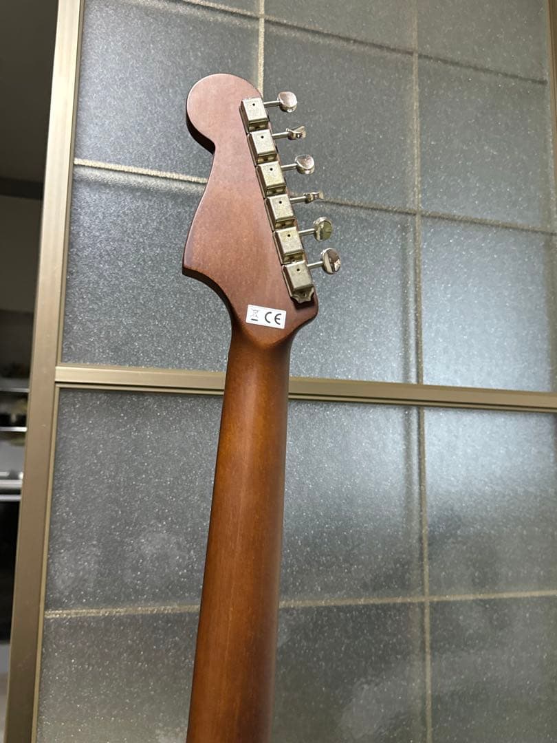 fender エレアコ、Newporter Player オリーブサテン　美品