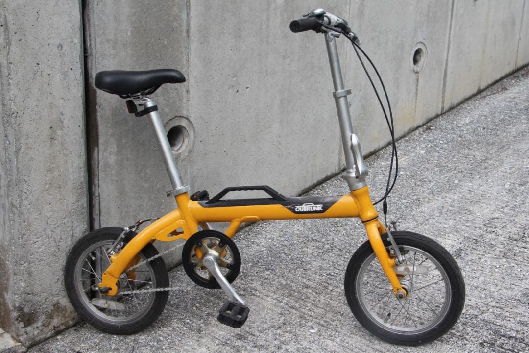 サイクルベースあさひ♪人気モデル♪LOG OUTRUNK♪軽量アルミフレーム♪