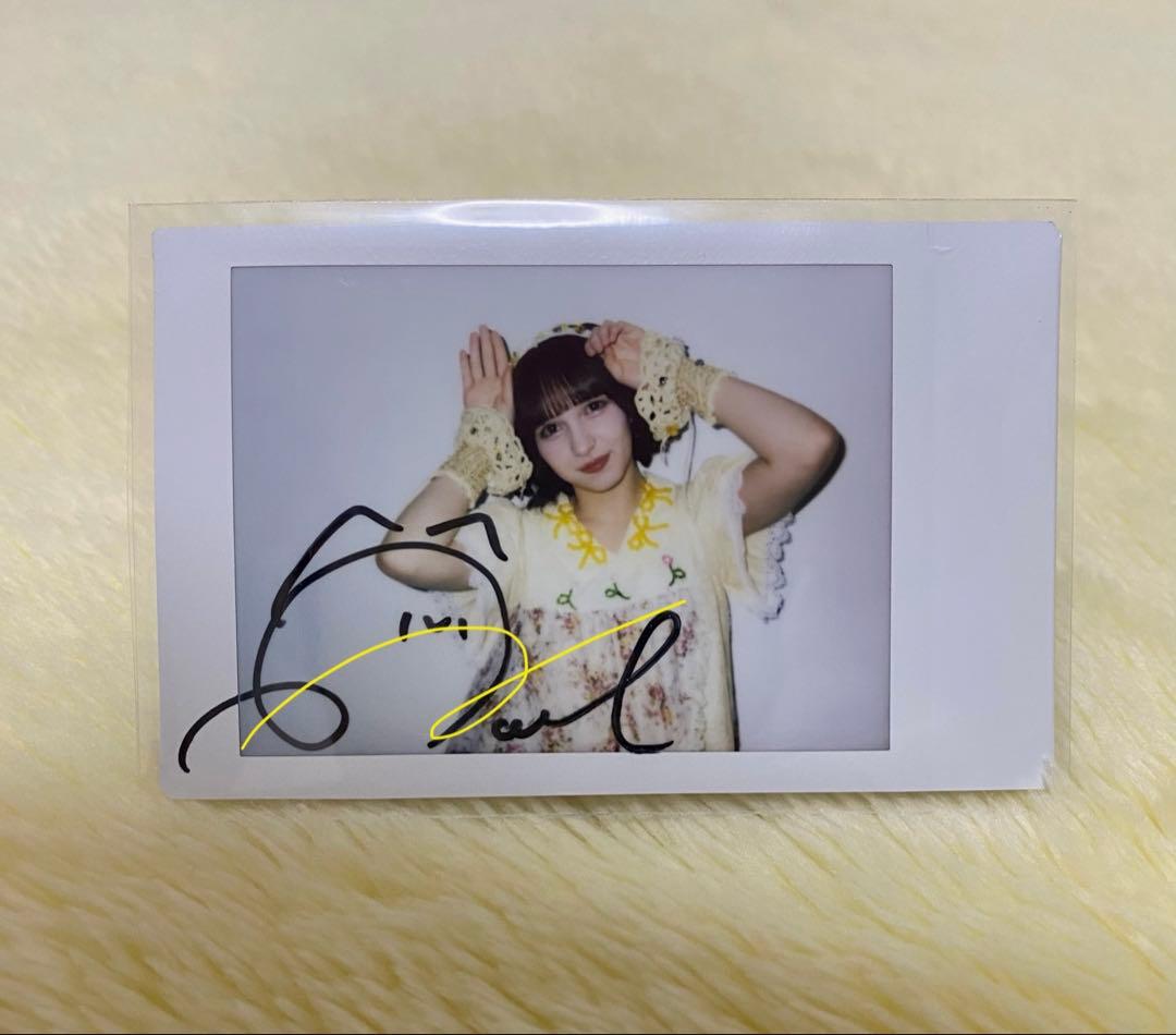 早瀬ノエル 直筆サイン入りチェキ