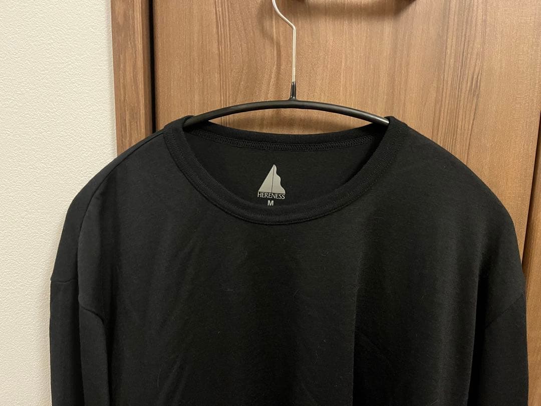 HERENESS ブラック ロングスリーブ M
