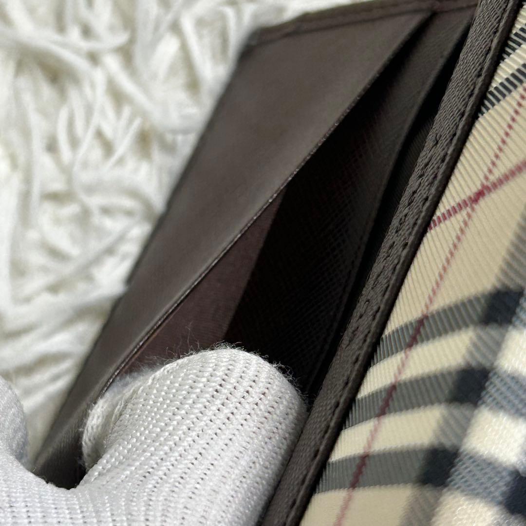 未使用✨　バーバリー　名刺入れ　パスケース　ノバチェック　キャンバス　ブラウン