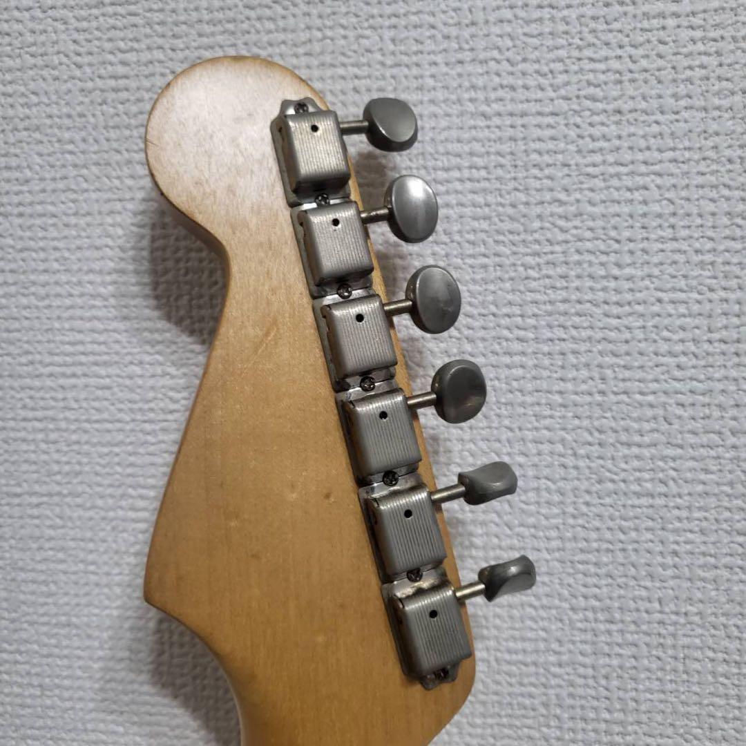 エレキギター ホワイト