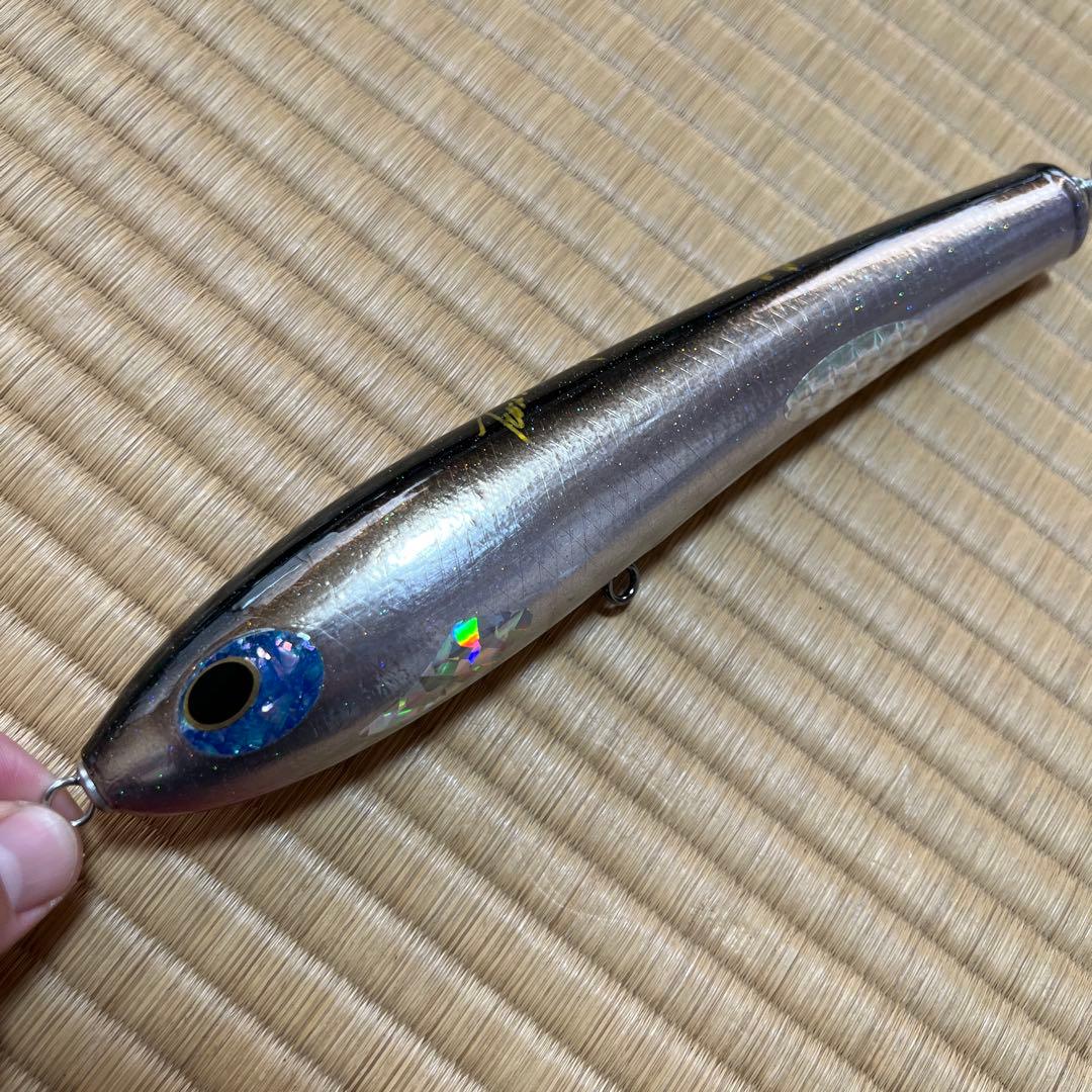 貝田ルアー　ツイスターF4 新品未使用