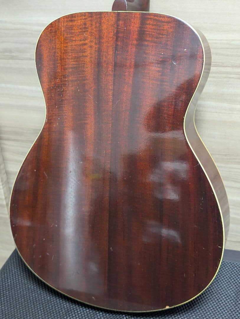 YAMAHA FG-200F 黒ラベル