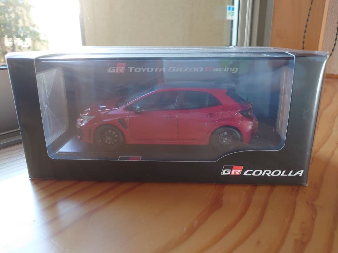 トヨタ　GRカローラ　エモーショナルレッドⅡ