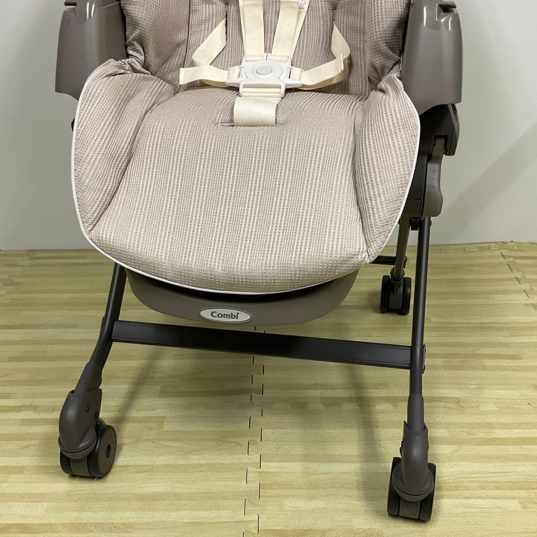 綺麗！コンビ ネムリラ AUTO SWING 限定モデル♪tete a tete