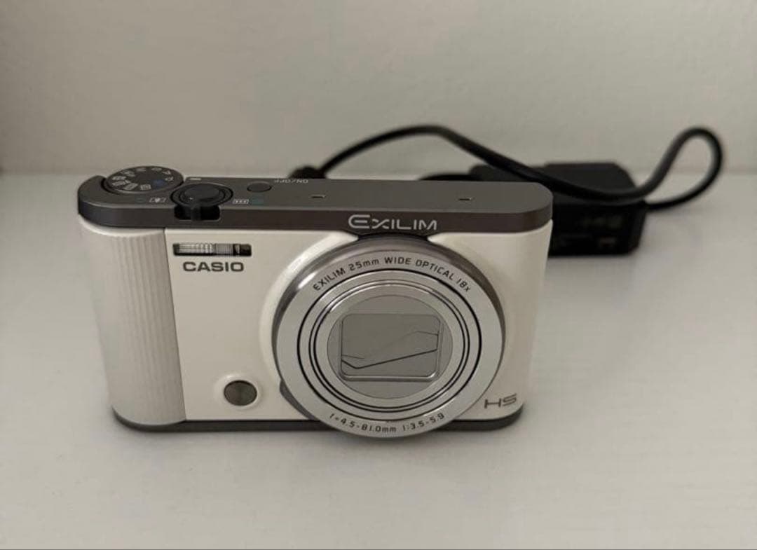 ピンクの猫さま