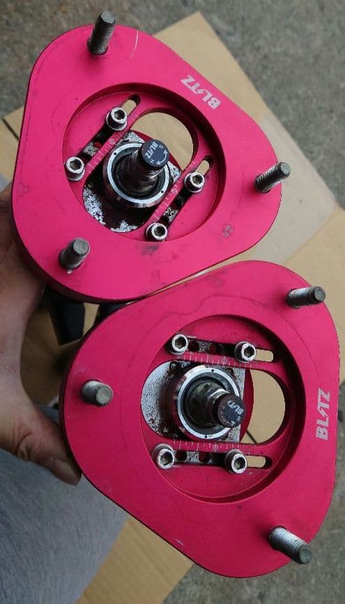 20アルファード車高調　BLITZフロント2本