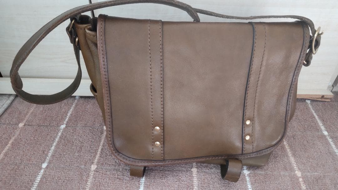 HERZ(ヘルツ) レザーバッグ【れいれい出品】