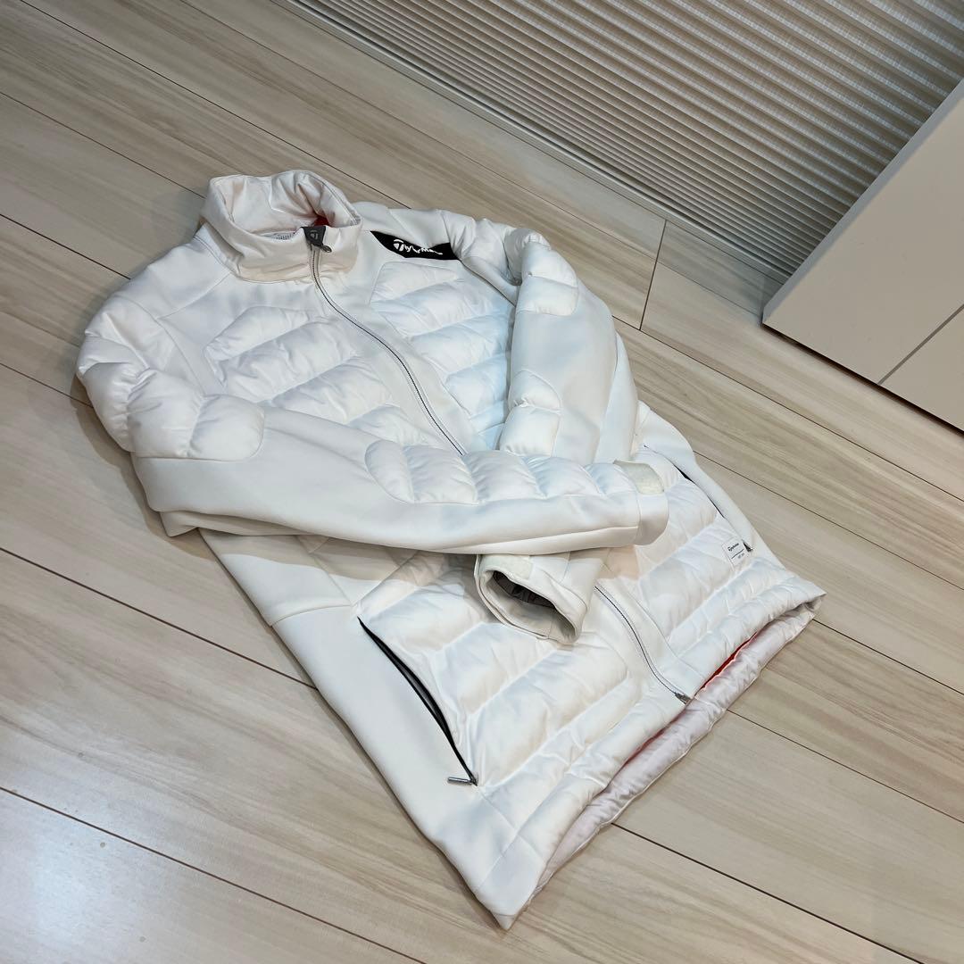 美品　半額以下　ハイブリッド　プレイダウン　サイズM スーパーストレッチ