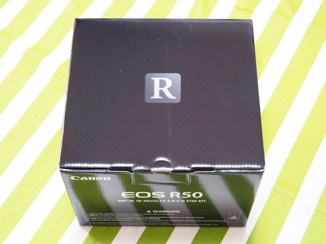 EOS R50 RF-S18-45mm STMレンズキット（ブラック）