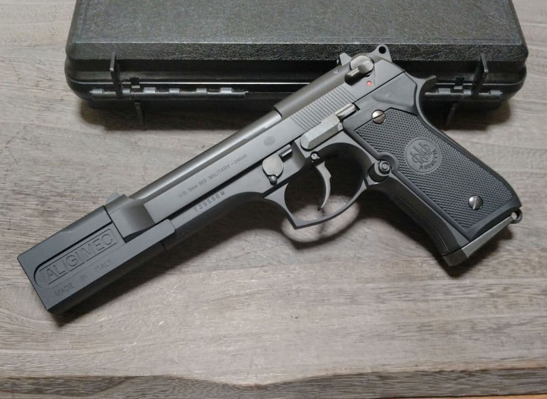 東京マルイ ベレッタ M92F レオン風 カスタム