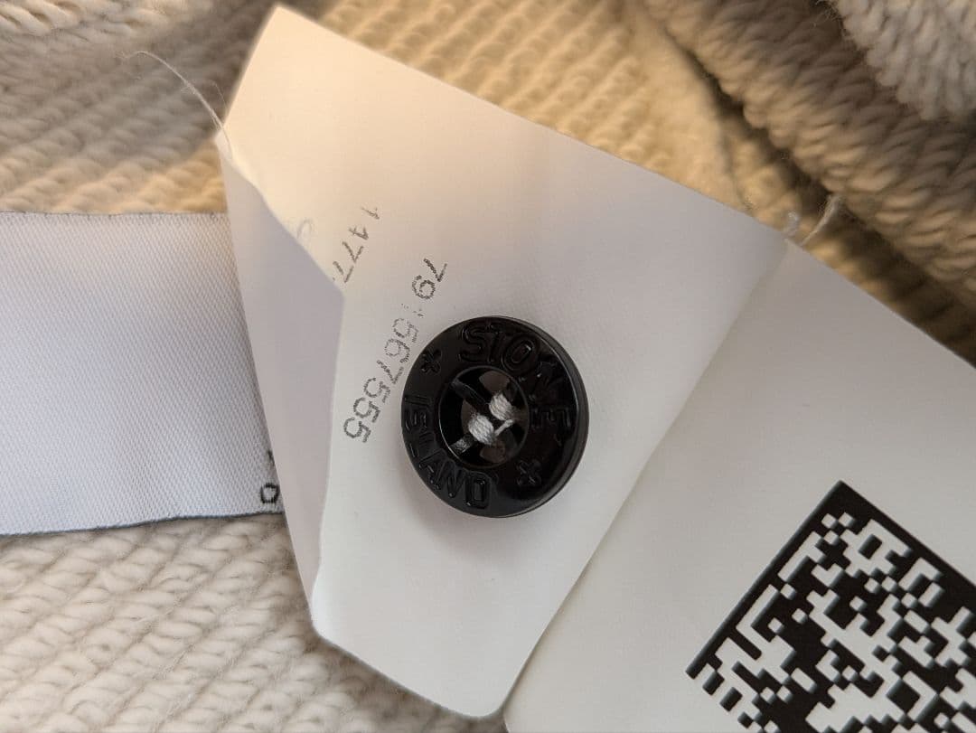 ストーンアイランド ベージュ トレーナーサイズM