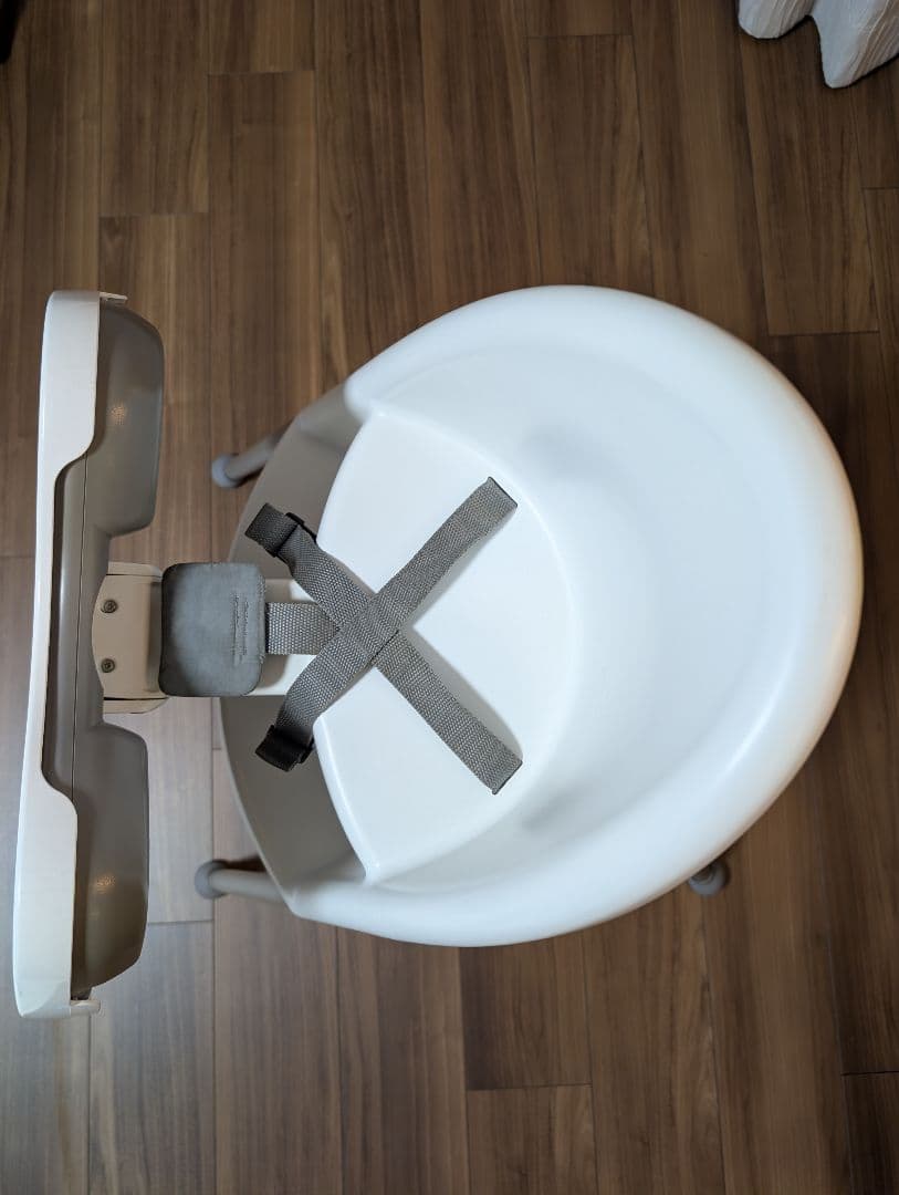 BabyBjorn ベビービョルン ハイチェア ハーネス付き