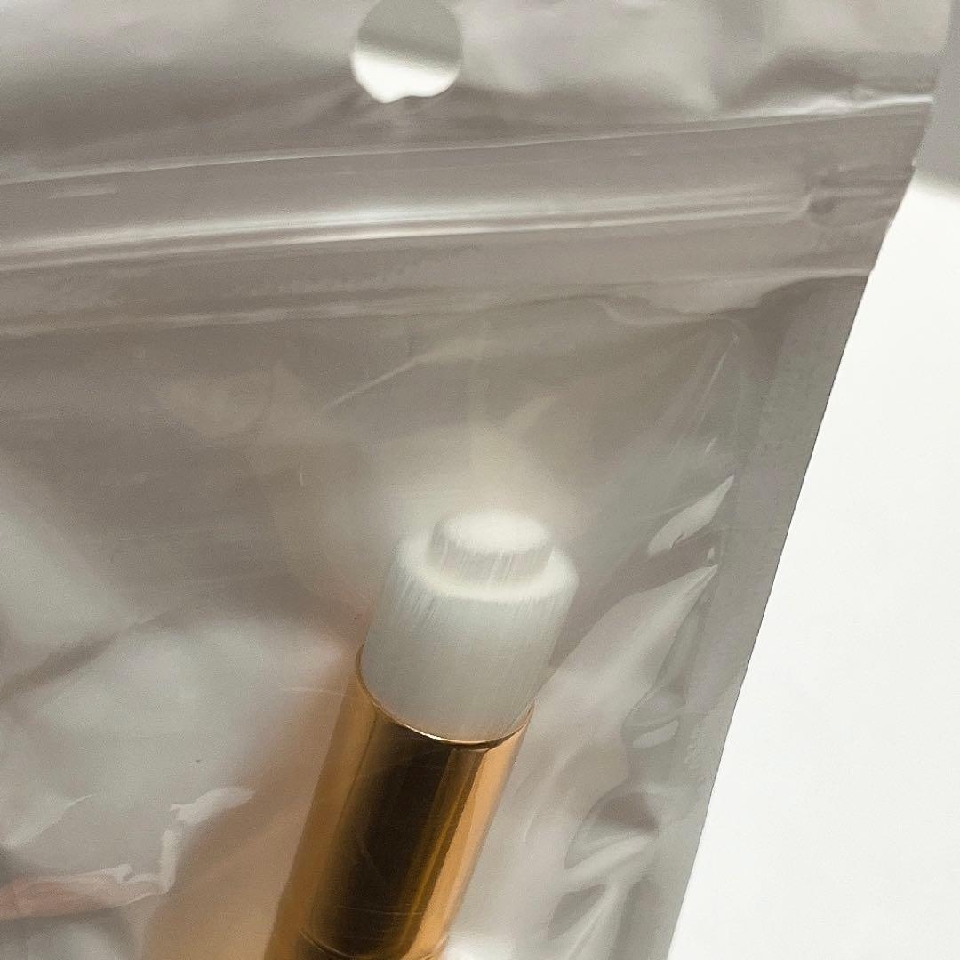 毛穴 小鼻 ブラシ 洗顔ブラシ 毛穴 角栓 ゴールド ふわふわ 筆