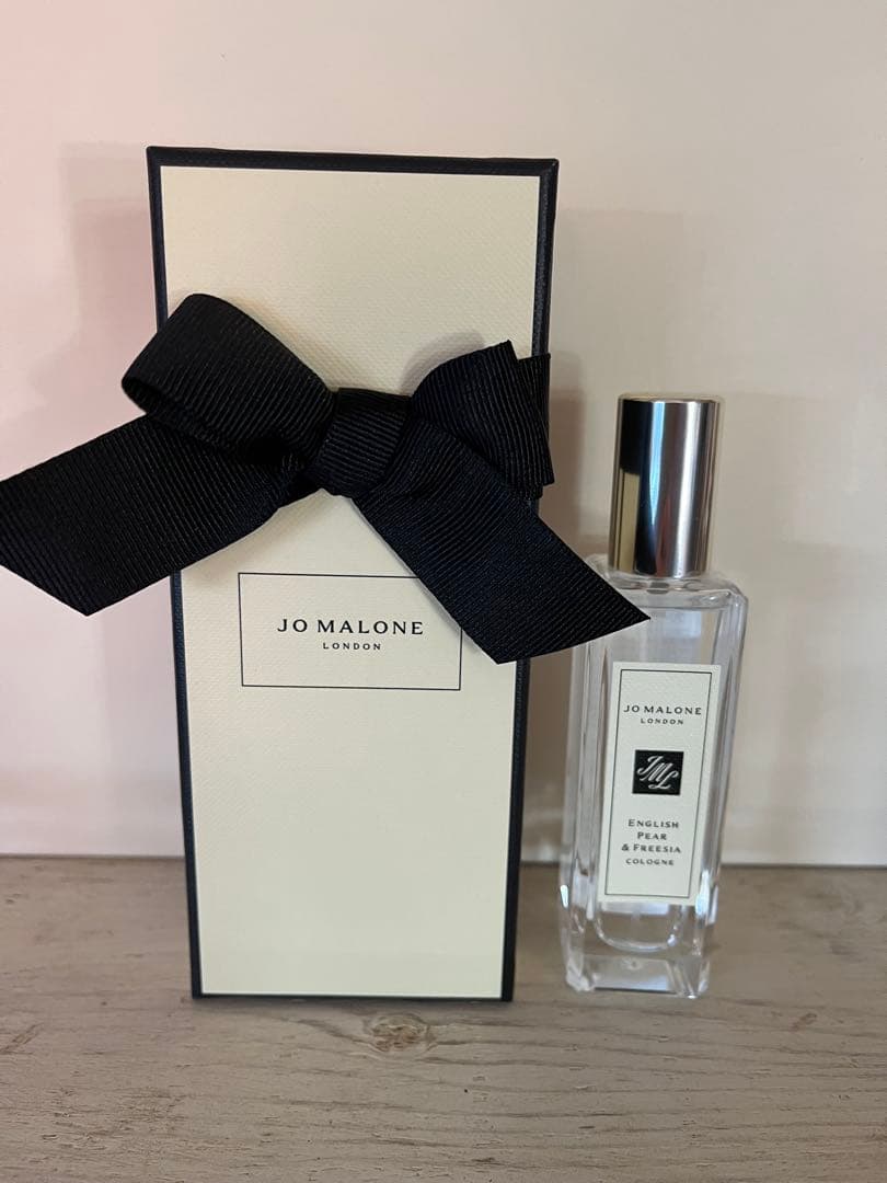 ジョーマローン　イングリッシュ　ペアー&フリージアコロン