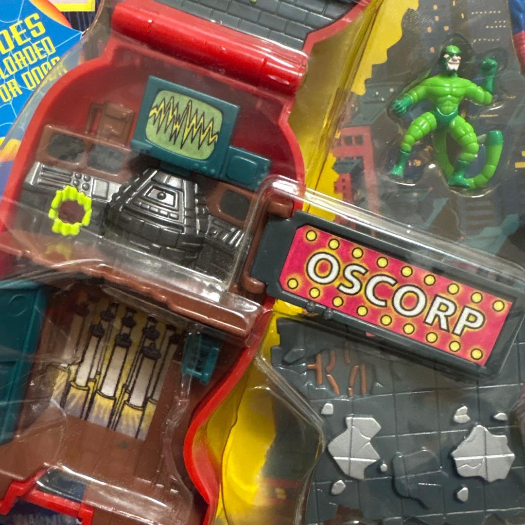 スパイダーマン フィギュア