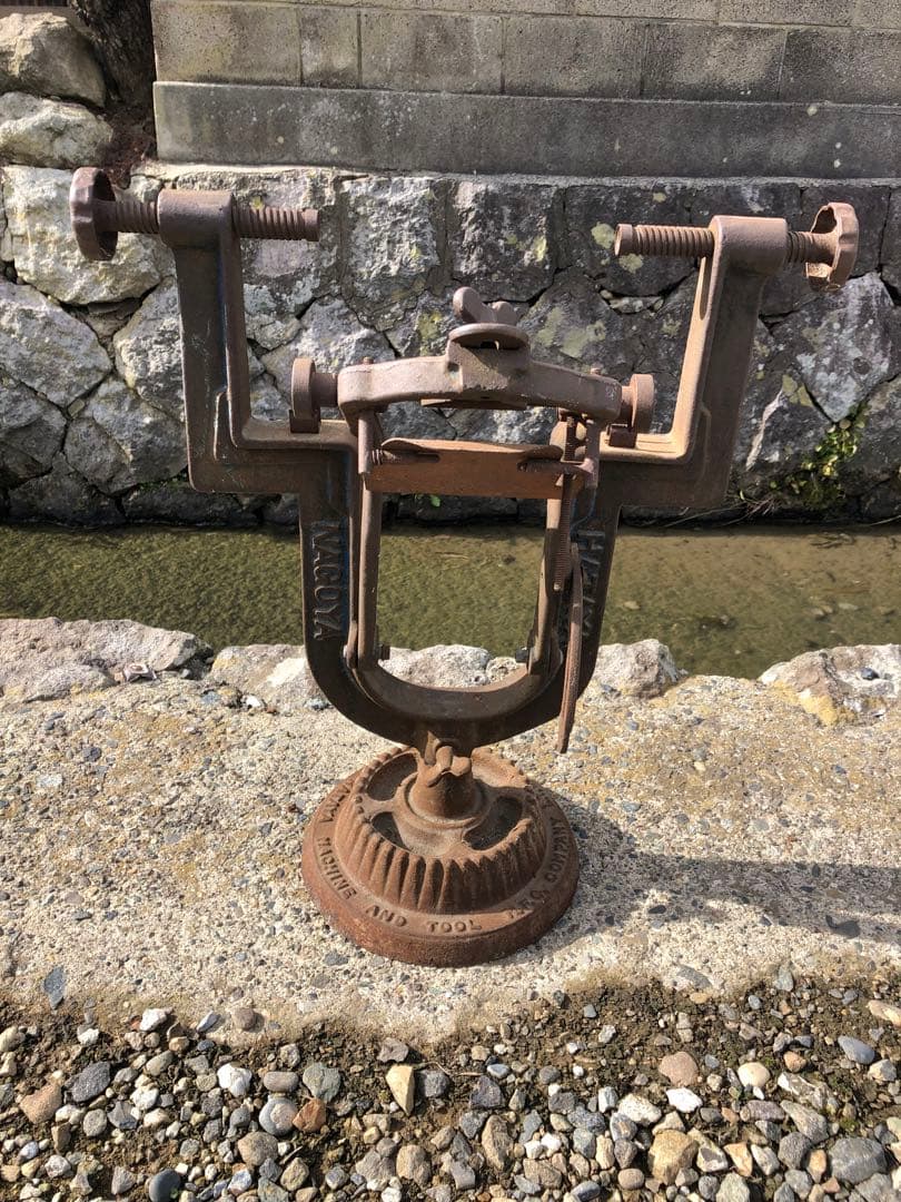 NAGOYA HATAYA 畑屋 自転車 リム振れ取り台 リム調整台 (B18)